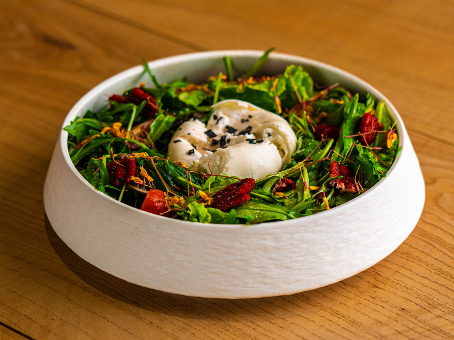 Burrata salad 
